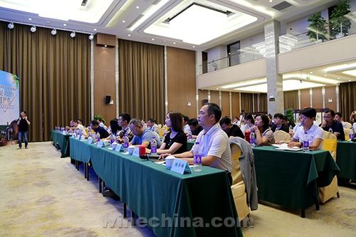 UCWA南疆酿酒师协会技术交流会议圆满召开，推动技术转让合作新篇章